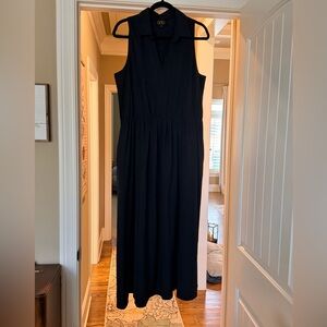 Sleeveless Collared Midi Dress in Black — Classic Day-to-Evening Style